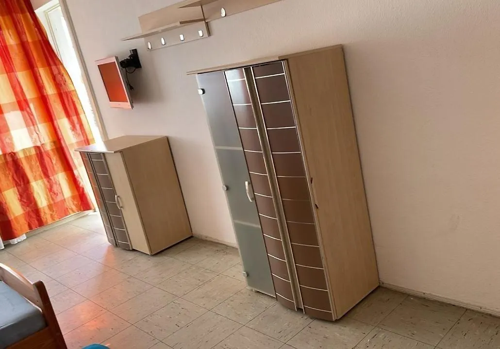 3-Zimmer Apartment Fuer Monteure In Hannover Muehlenberg