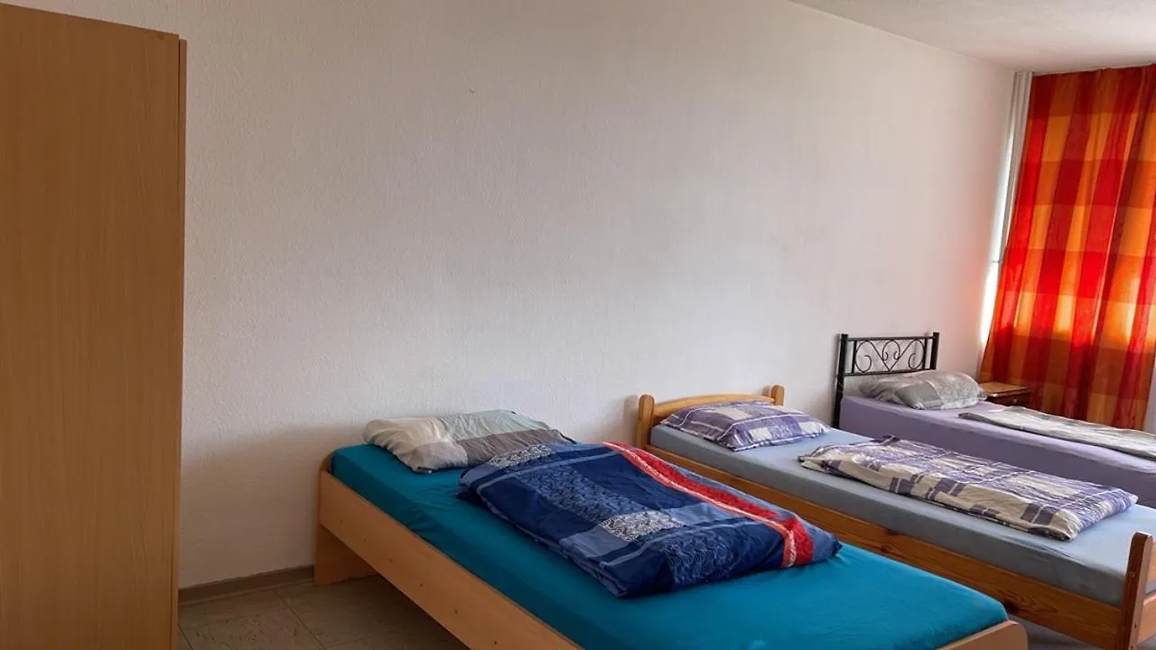 3-Zimmer Apartment Fuer Monteure In Hannover Muehlenberg 0*,  Γερμανία